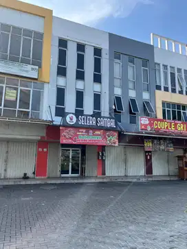 Dijual Ruko Strategis 2 Lantai Jababeka Cikarang, 2 Miliar, Nego!