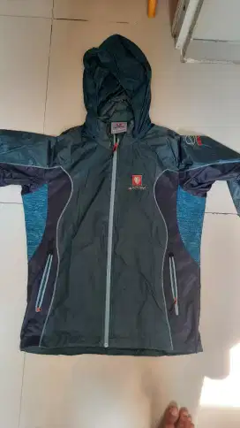Jual jaket parasut blackyak