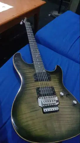 Gitar Elektrik, Clive Made in Indonesia