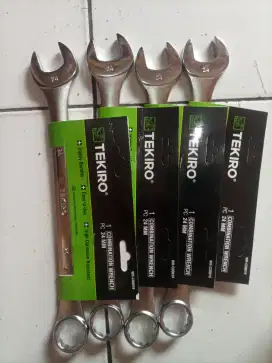 Kunci pas 24 tehkiro