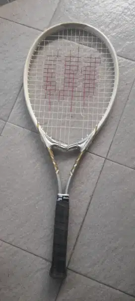 Raket tenis wilson venus serena