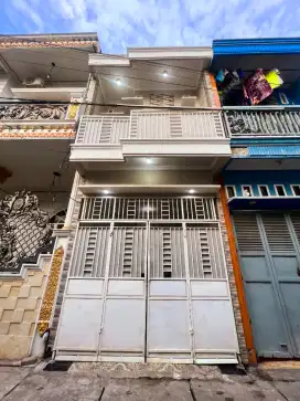 Rumah Surabaya Utara lokasi bulak cumpat barat
