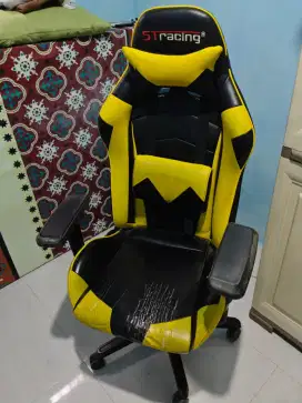 KURSI GAMING KEREN