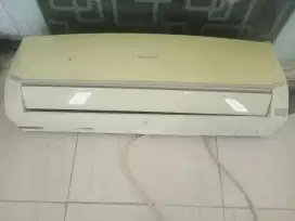Dijual AC 1 PK merk Sharp