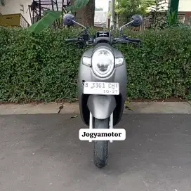 scoopy stylish tahun 2017