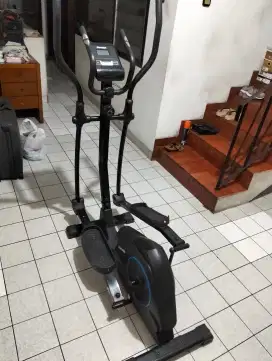 Elliptical black 4 kg