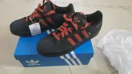 Adidas campus size 43 1/3
