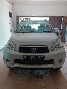 Jual Rush S 2011- Mobil Simpanan