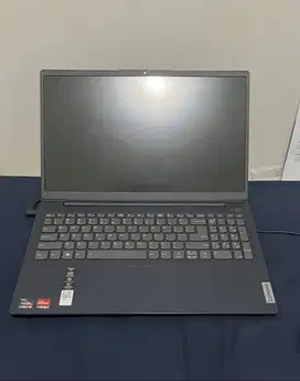 LENOVO Ideapad 3 15ALC6 Ryzen 5 8GB 256GB 15.6 FHD Win11Laptop Bekas
