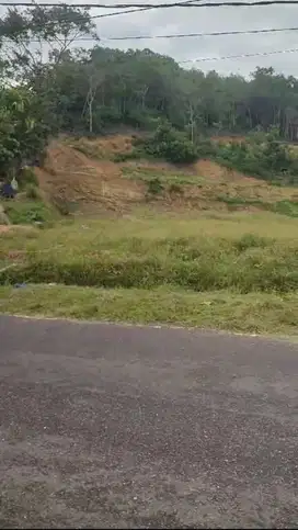 Tanah Pinggir Jalan Nasional dengan Sea and Islands View