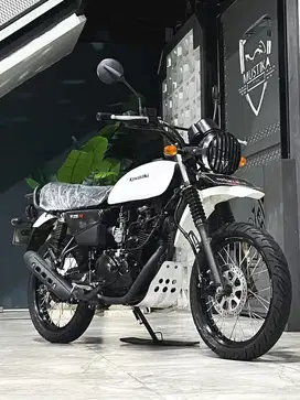 Terbatas‼️Kawasaki W175 TR th 2020 - Ayu Mustika