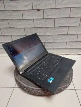 Lenovo G40-70 I3 Gen 4 Ram 8 ssd 128 batrai bagus siap pakai