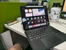Dijual Ipad Pro M4 256 gb WiFi Only (2024) plus Pen Pro & Keyboard