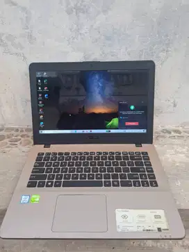 Asus Vivobook X442UR i5 Gen 8 Ram 8 Ssd 256 double Vga Batrai Awet
