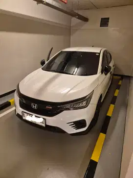 Honda City Hatchback RS 2023 Putih Pribadi Manual