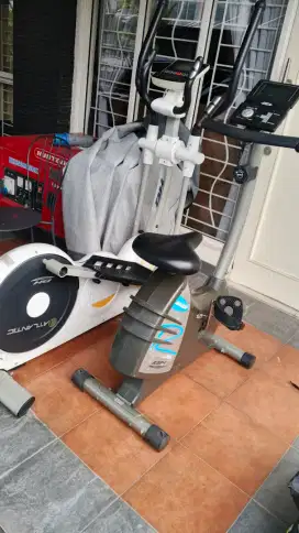 sepeda statis gym