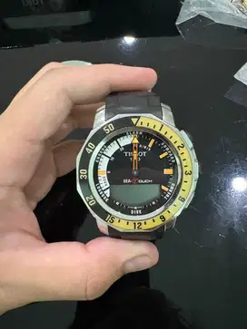 Tissot Sea-Touch Swiss Quartz, Jam Tangan Diver Stainless Steel