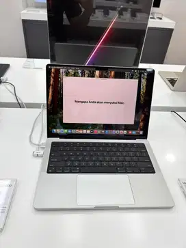 MACBOOK PRO 14 inc 512 GB PROMO BUNGA 0%