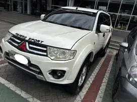 Mitsubishi Pajero Sport 2.5 GLX 4x4 Solar MT 2014