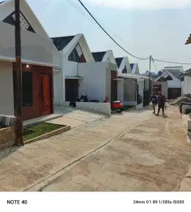 Rumah cantik lokasi strategis