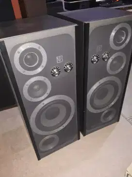Speaker Wharfedale Vanguard England