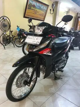New Revo Fit F1 SW  2024-Cantik Spti  Baru-Odomtr 4.000 KM-plaza motor