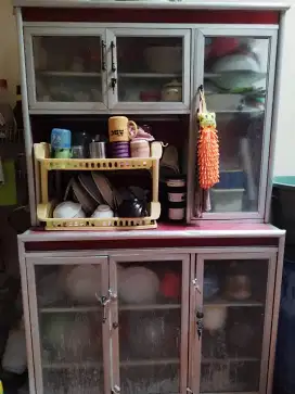 Dijual Lemari Piring