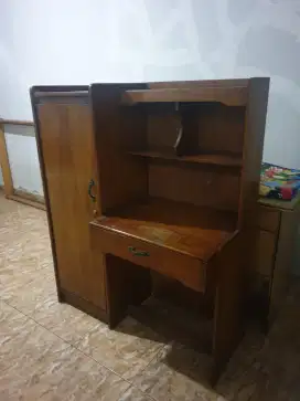 Meja Belajar Kayu Jati dengan rak buku lemari barang/pakaian kerja