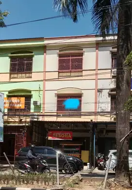 Disewakan ruko 3lt di BTP, Tamalanrea Makassar (rmb)