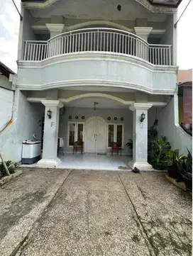 Rumah 2 lantai dalam perumahan mekarsari 10 menit dari Tol Cijago
