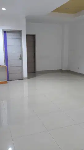 Disewakan Rumah Flat Semi Apartemen nyaman di Bungur Besar