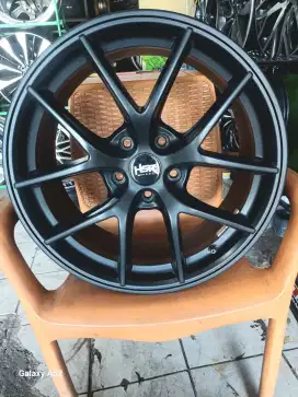 Velg Racing HSR R18 Celong Model Akar Pcd 5x114