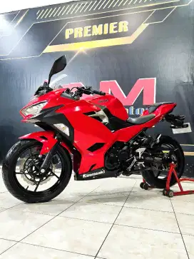 All new Ninja 250 km.12rb 3 mewah dp.6,5jt.Anugerah Motor Rungkut