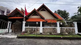 Rumah dan  kos kosan Medokan Asri Timur Surabaya Dekat MERR, kampusUPN