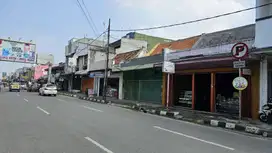 Jual Toko Ruko Tuparev Karawang SHM Lokasi Strategis Kawasan Toko