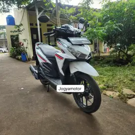 Honda Vario 125 cc tahun 2017 cash credit