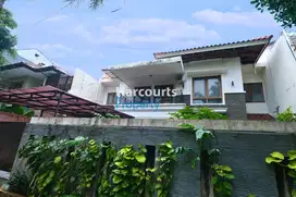 DIJUAL - Rumah di area prime Kebayoran baru, Jakarta selatan