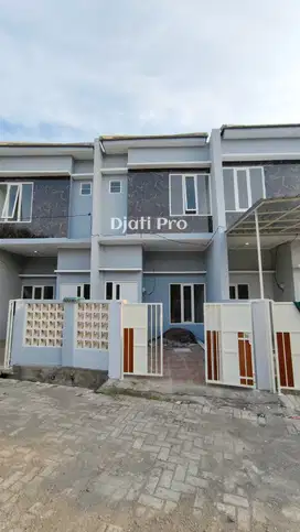 Miliki Rumah 2 Lantai Di Gununganyar Dekat Wiguna, Poltek Pelayaran