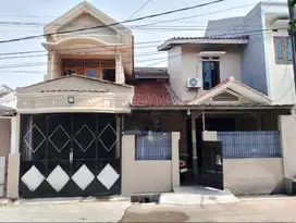 Rumah Luas dan Kamar Banyak di Bekasi Utara