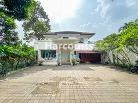 DISEWAKAN - Rumah rapi Resik di daerah Antasari, Jakarta selatan