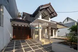 DIJUAL - Rumah apik terawat di kebayoran baru, Jaksel