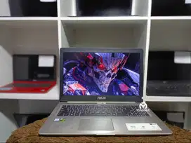 Asus Vivobook PRO X580 i7  GTX 1050 Vram 4GB Ram 8GB  SSD 256GB  FHD w