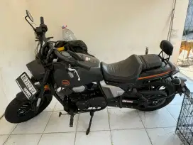 Dijual Motor Keeway V250FI