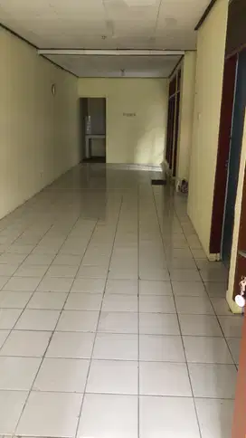 Disewakan Rumah Siap Huni di Jalan Semarang Antapani