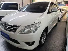 TOYOTA 2014 KIJANG INNOVA V 2.0 AT PUTIH OTOMART 286 KENJERAN