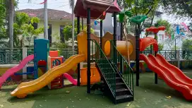 Playground Set 2 besar dan 1 swing