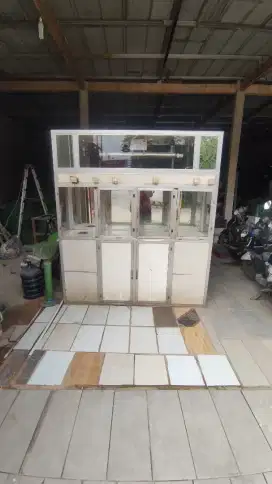 DI JUAL DEPOT AIR MINUM ISI ULANG MINERAL