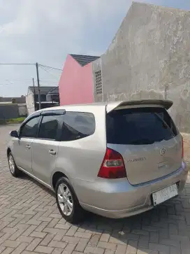 Livina SV 2013 MT