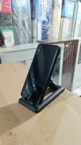 xiaomi mi 8 128GB fingerprint on, face id on, video recorder up to 4k