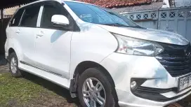 Dai gran Xenia X Deluxe A/Tkrd 6jt